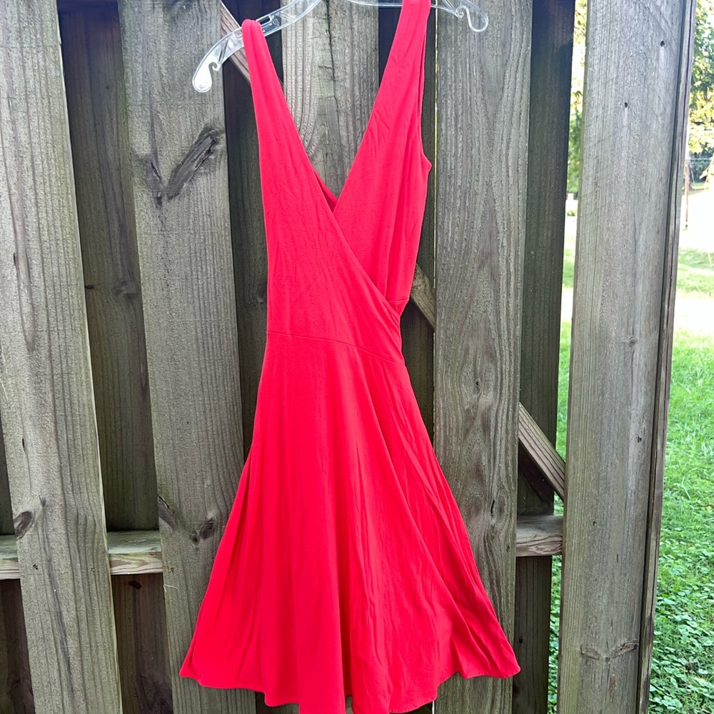 VS moda international red wrap dress